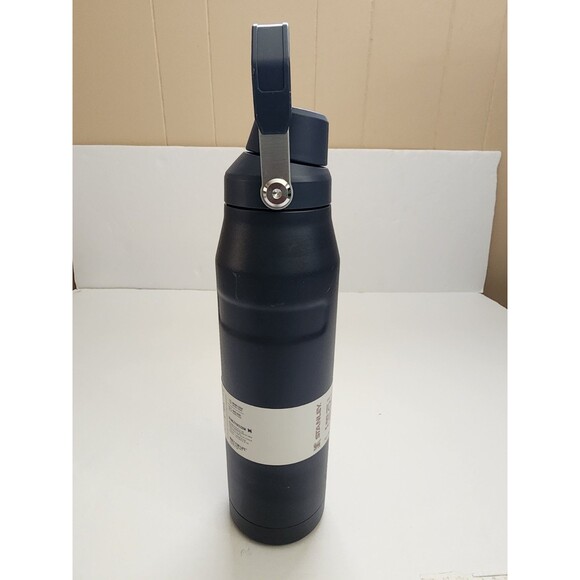 Stanley Iceflow Bottle With Fast Flow Lid 36oz Twilight - Picture 4 of 13